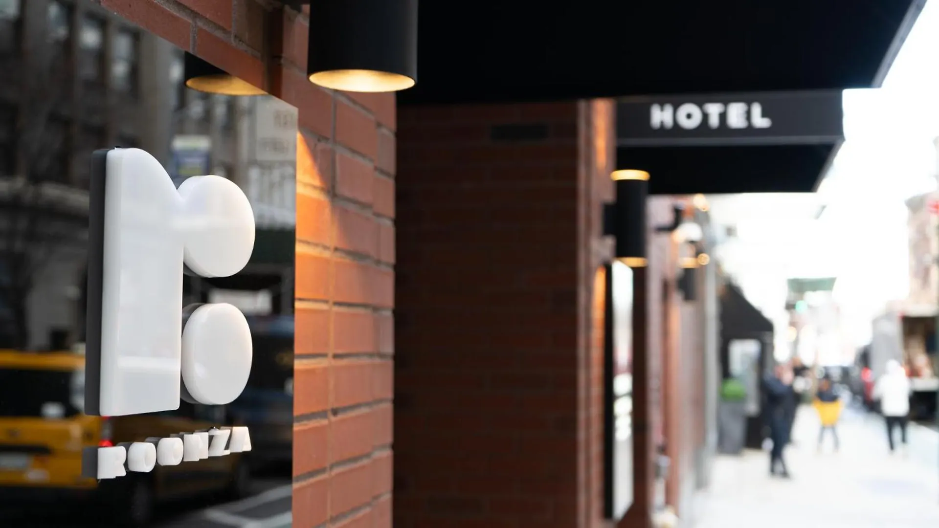 **** Hotel Roomza Times Square At Pestana Cr7 New York United States