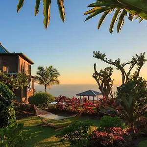 Herberg Holualoa Inn